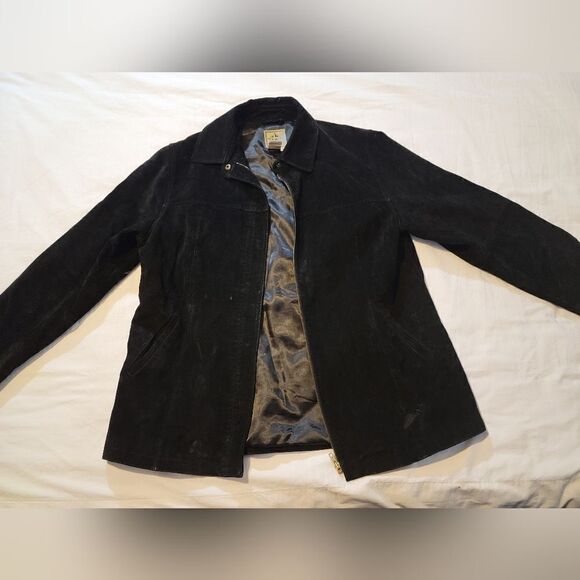 A.M.I 100% leather jacket women's large